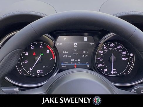 Used 2023 Alfa Romeo Stelvio Ti image 18