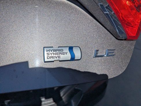 Used 2016 Toyota Camry LE FWD image 27
