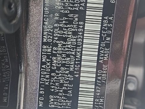 Used 2020 Toyota Camry LE image 13