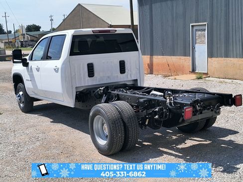 New 2026 Chevrolet Silverado 3500 LT w/ Convenience Package image 6