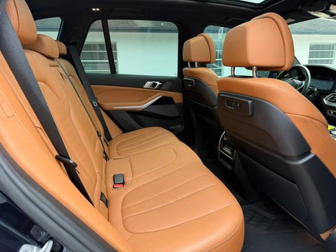 Used 2021 BMW X5 sDrive40i w/ M Sport Package RWD image 16