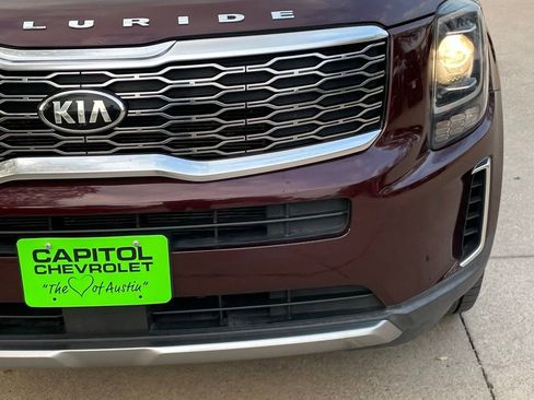 Used 2020 Kia Telluride EX w/ EX Premium Package FWD image 8