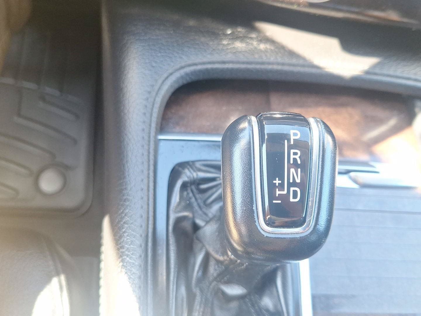 Used 2019 Volvo XC90 T6 Momentum AWD/4WD image 29