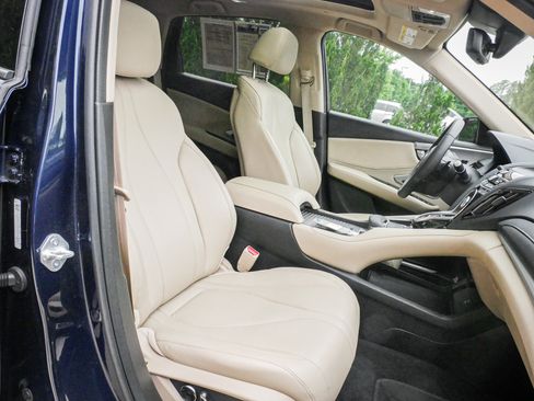 Used 2024 Acura RDX SH-AWD image 32