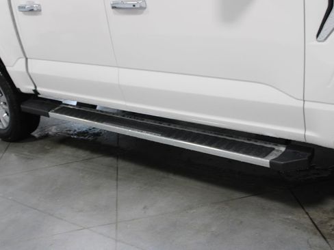 New 2025 Ford F150 Lariat w/ Equipment Group 502A High image 18