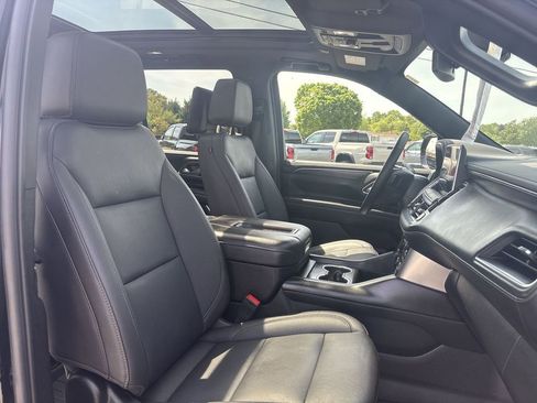 Certified 2024 Chevrolet Tahoe Z71 w/ Luxury Package AWD/4WD image 29