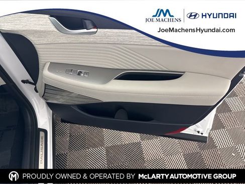 Used 2025 Hyundai Palisade Calligraphy image 22