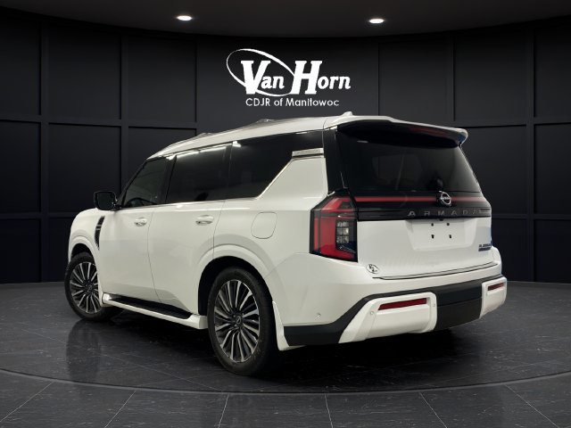 Used 2025 Nissan Armada Platinum Reserve AWD/4WD image 5