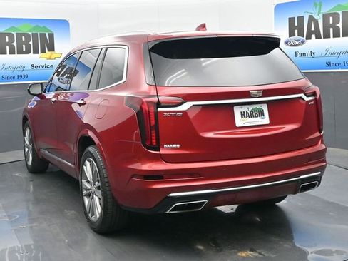 Used 2022 Cadillac XT6 Premium Luxury w/ Technology Package FWD image 4