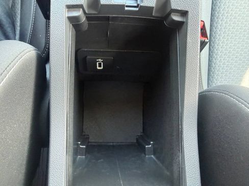 Certified 2018 Ford Escape SE w/ SE Sync 3 Package FWD image 29