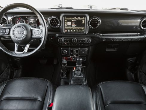 Used 2021 Jeep Wrangler Unlimited Rubicon w/ Xtreme Recon 35" Tire Package image 8