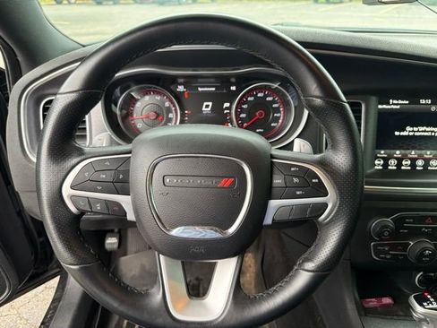 Used 2018 Dodge Charger R/T RWD image 11