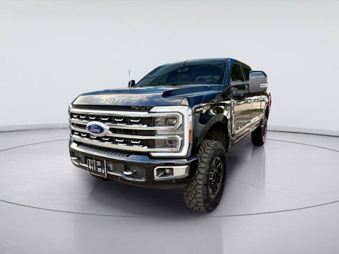 Used 2024 Ford F250 Platinum w/ Tremor Off-Road Package AWD/4WD image 6
