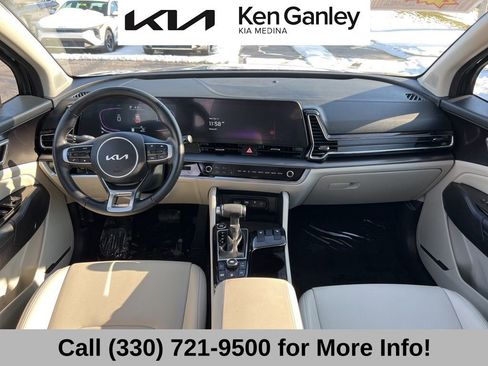 Certified 2025 Kia Sportage EX w/ Premium Package image 45