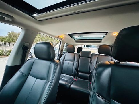 Used 2014 Nissan Pathfinder SL w/ SL Premium Package image 16