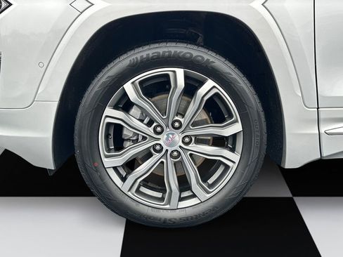 Used 2020 GMC Terrain Denali w/ Denali Premium Package image 14