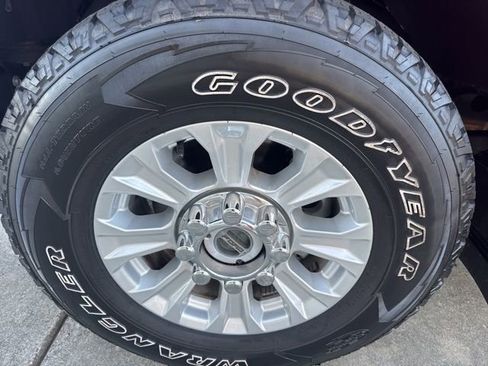 Used 2022 Ford F250 XL w/ STX Appearance Package image 21