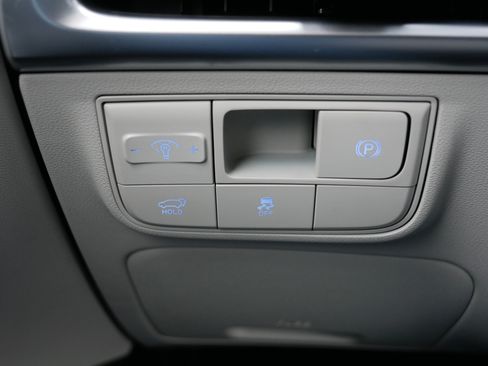 Certified 2025 Hyundai Tucson Limited image 26