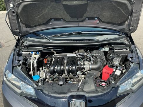 Used 2015 Honda Fit LX image 32