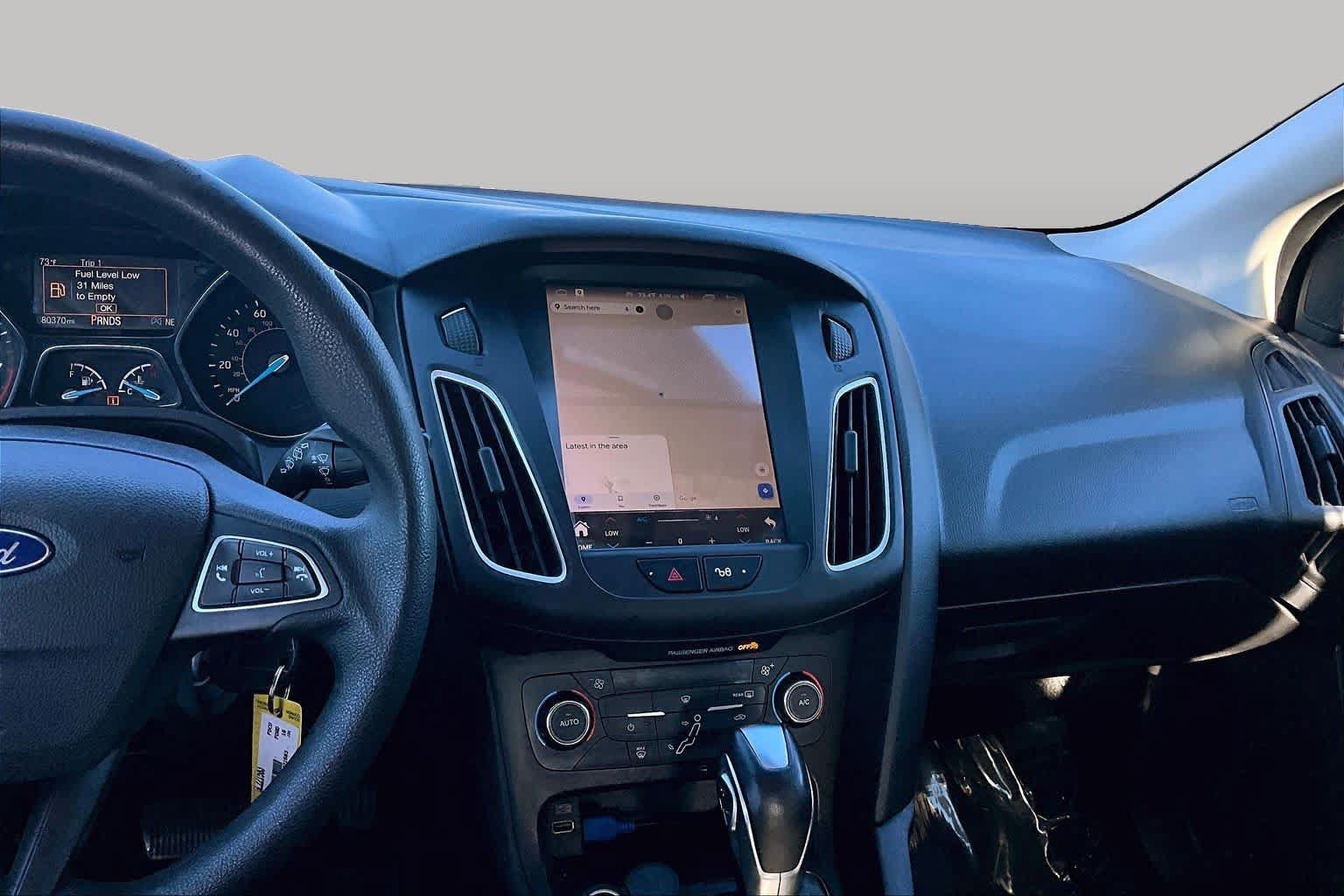 Used 2016 Ford Focus SE FWD image 6