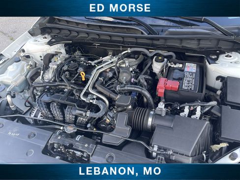Used 2025 Nissan Altima 2.5 SV FWD image 27
