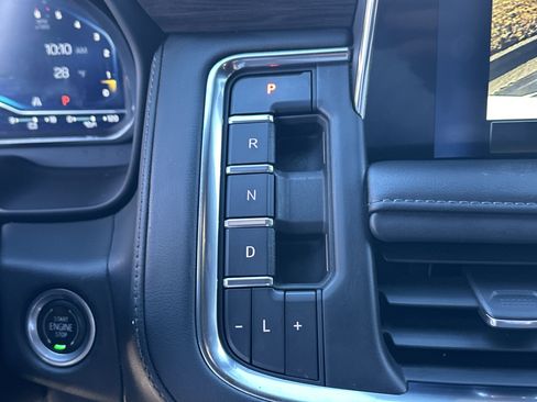 Certified 2022 Chevrolet Suburban LT image 35