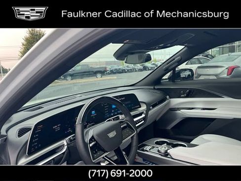 Certified 2024 Cadillac Lyriq Sport w/ LPO, Floor Liner Package AWD/4WD image 18