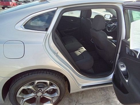 Used 2020 Chevrolet Malibu LT image 5