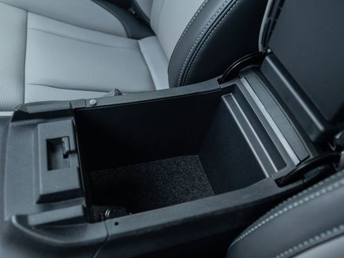 Used 2024 Subaru Outback Limited XT image 34