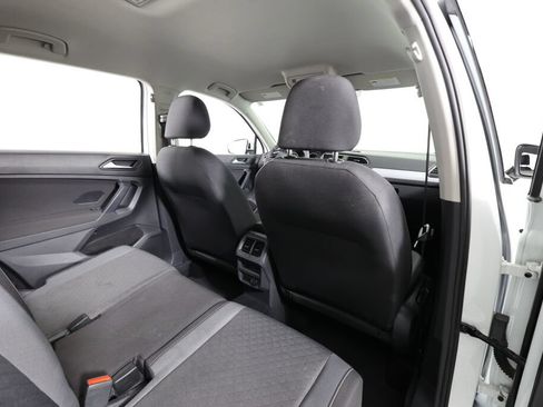 Used 2021 Volkswagen Tiguan S FWD image 21