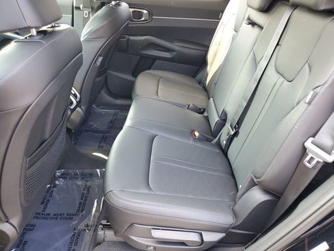 New 2026 Kia Sorento S w/ S Panoramic Sunroof Package image 21