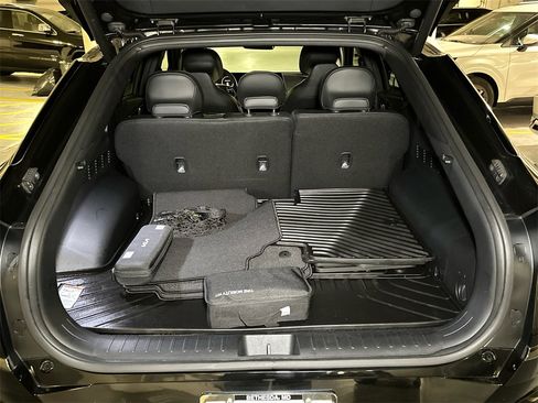 Used 2023 Kia EV6 GT-Line w/ GT-Line Suede Seat Package image 7