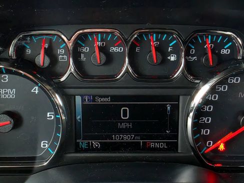 Used 2018 GMC Sierra 1500 SLE w/ SLE Value Package RWD image 19