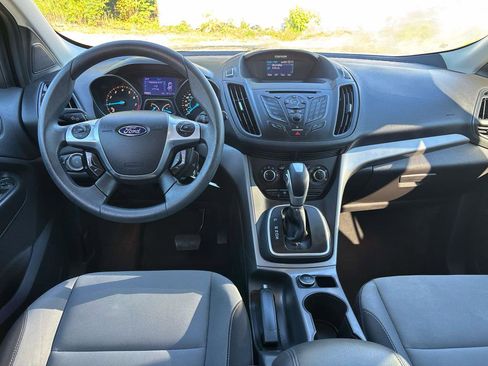 Used 2013 Ford Escape SE image 9
