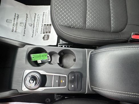 Used 2024 Ford Escape Active image 27