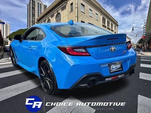Used 2023 Toyota GR86 Premium w/ ALL Weather Mat Package (TMS) RWD image 5
