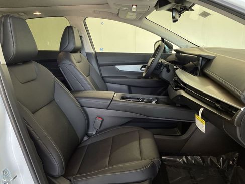 Certified 2025 Nissan Murano SL w/ Cargo Package image 20