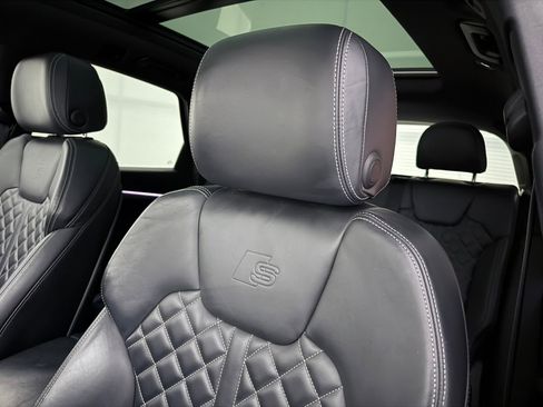 Used 2018 Audi SQ5 Prestige image 21