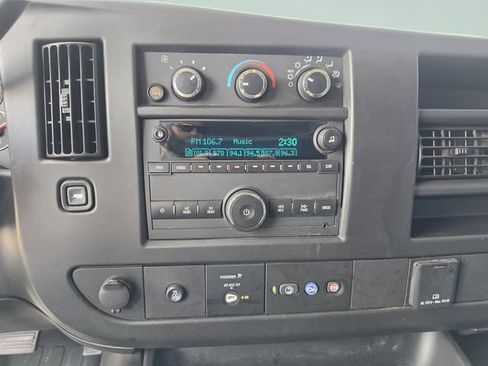 Used 2023 GMC Savana 2500 Extended w/ Driver Convenience Package RWD image 24