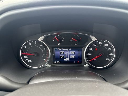 Used 2022 GMC Acadia SLE image 12