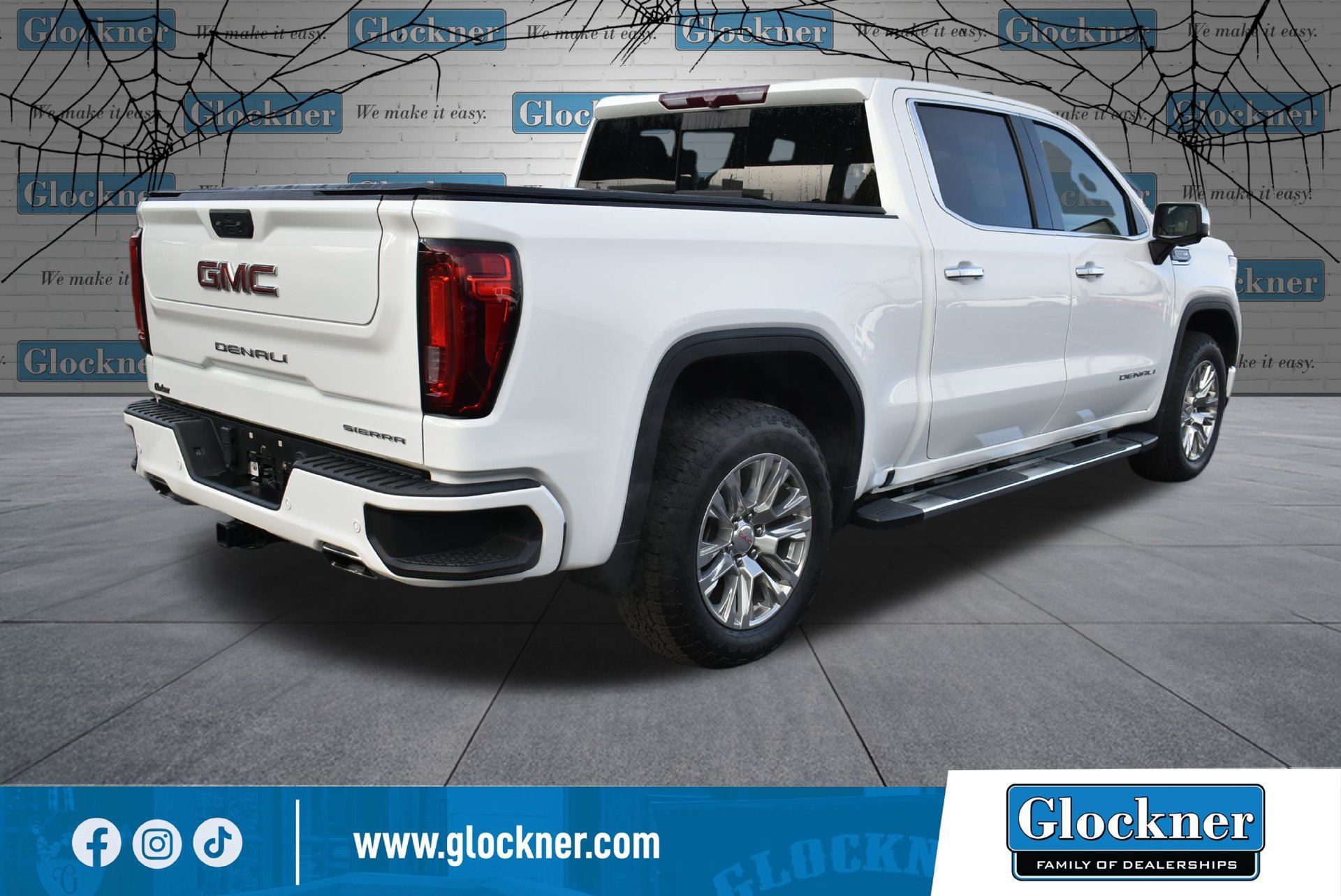 Used 2023 GMC Sierra 1500 Denali AWD/4WD image 6