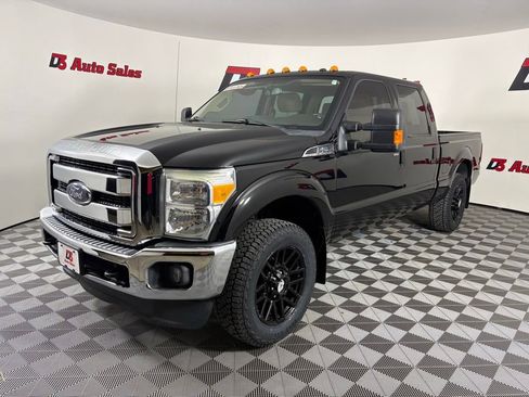 Used 2016 Ford F250 Lariat AWD/4WD image 2