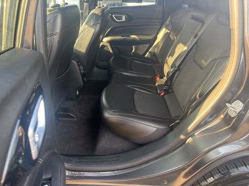 Used 2023 Jeep Compass Altitude image 29