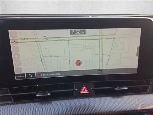 Used 2023 Kia Sportage SX FWD image 12