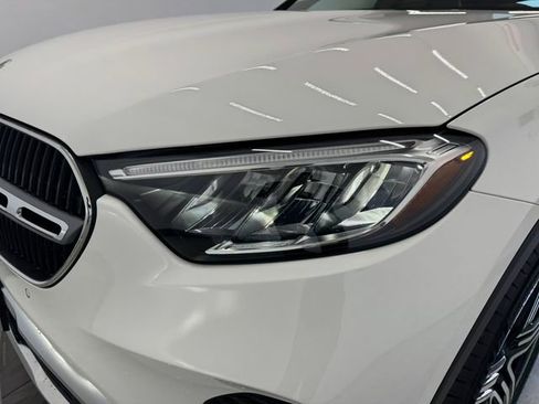 New 2026 Mercedes-Benz GLC 300 image 32