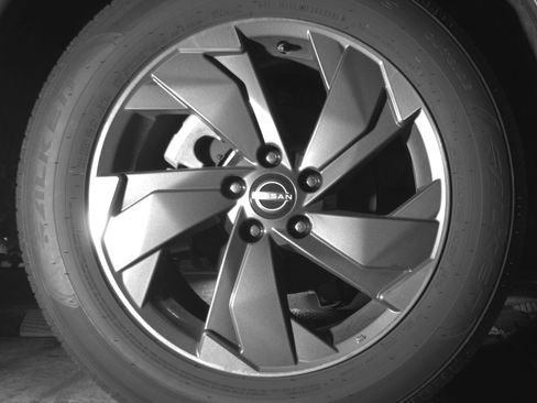 Used 2025 Nissan Rogue SV FWD image 15