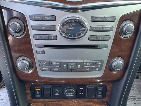 Used 2019 INFINITI QX80 Luxe image 18