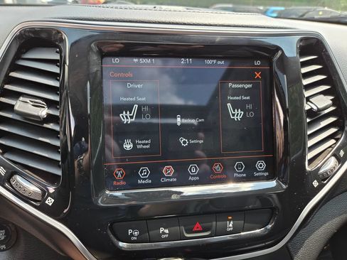 Used 2021 Jeep Cherokee Limited AWD/4WD image 17