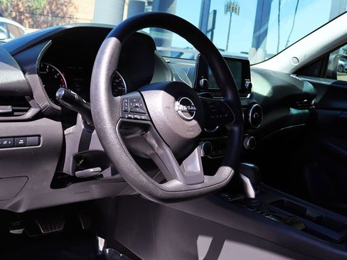 Used 2024 Nissan Sentra S FWD image 39