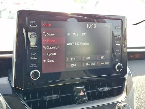 Used 2020 Toyota Corolla LE FWD image 21